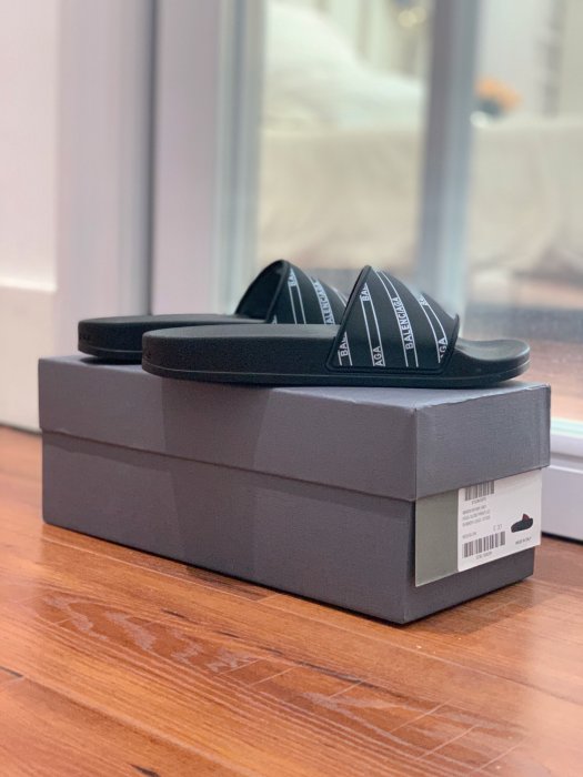 Шлепанцы фото 9