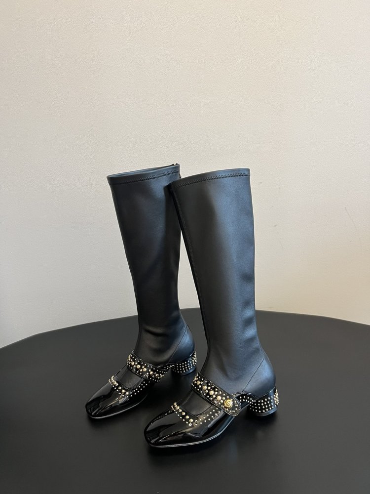 Сапоги женские фото 5