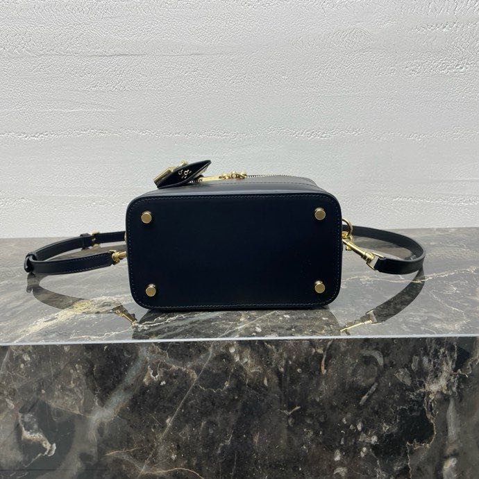 Сумка кожаная VANITY 18 см фото 5