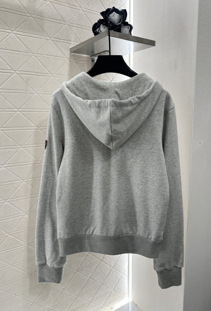 Кофта жіноча фото 2