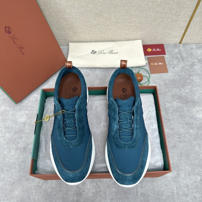 Кроссовки мужские