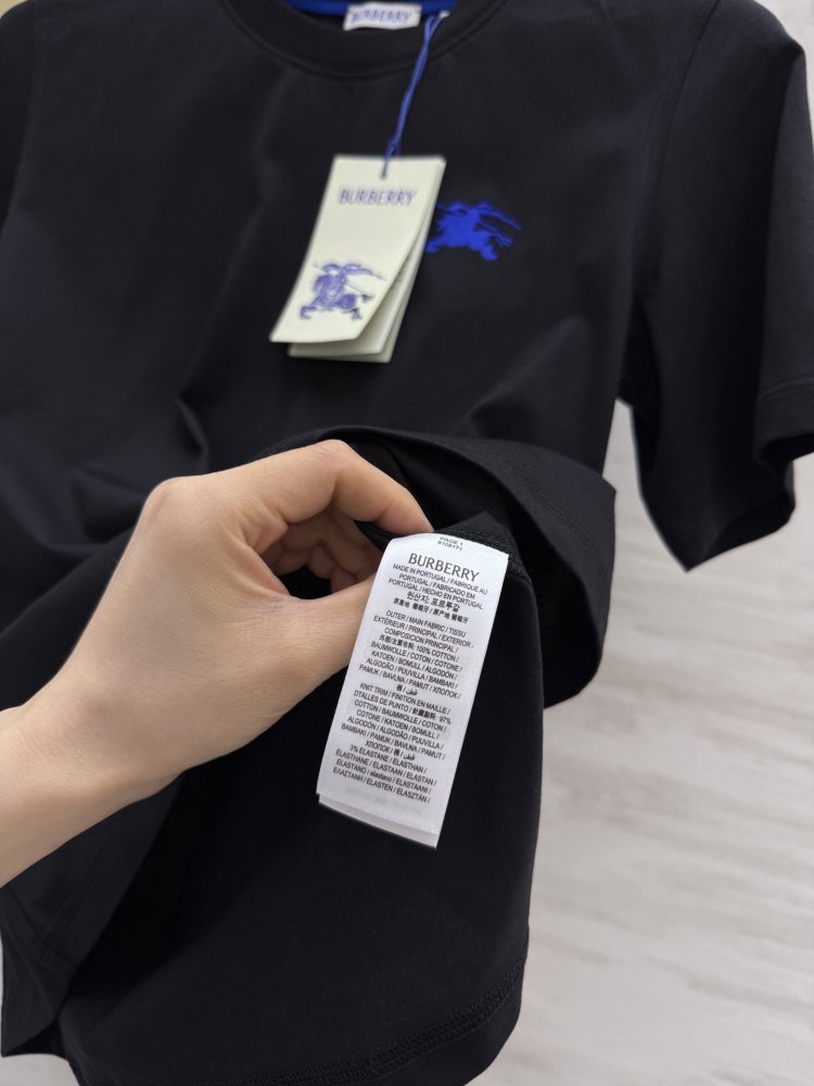 T-shirt women's фото 7