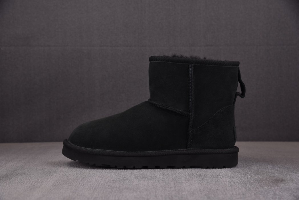 Ugg boots Classic Mini II Black