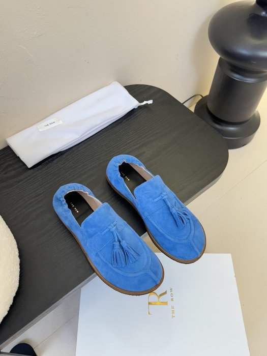 Лоферы женские фото 3