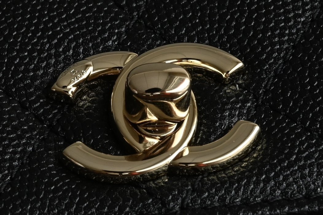 Сумка Chanel Coco Handle mini из зернистой кожи фото 6