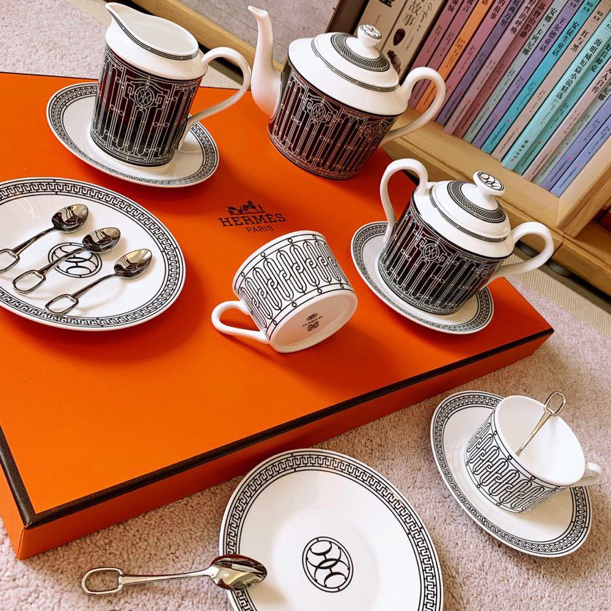 Tea service of bone porcelain, series Deco фото 3
