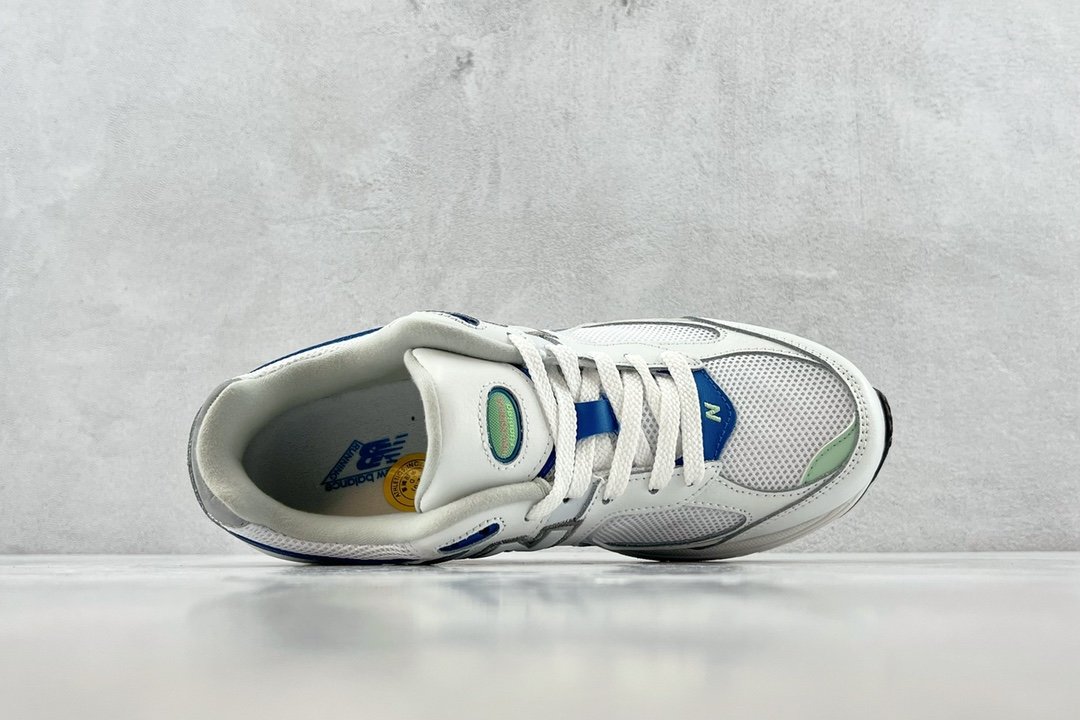 Sneakers 2002 ML2002RW фото 3