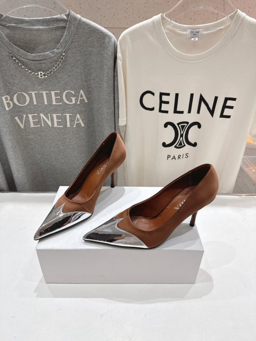 Туфли женские фото 3