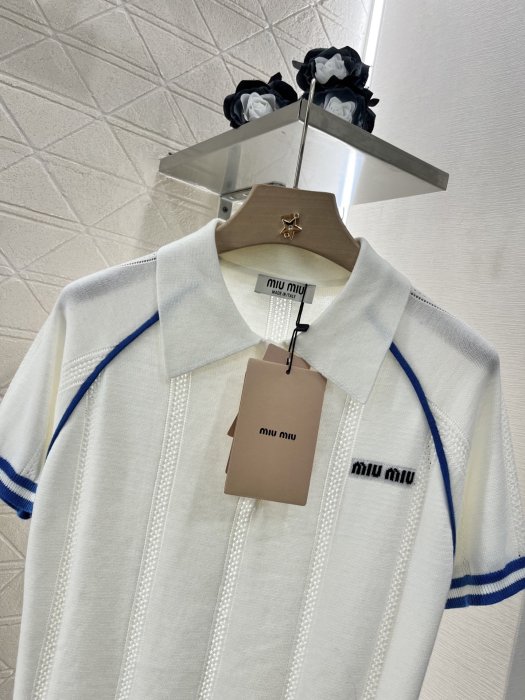 Футболка женская фото 3