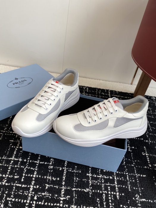 Кроссовки фото 3