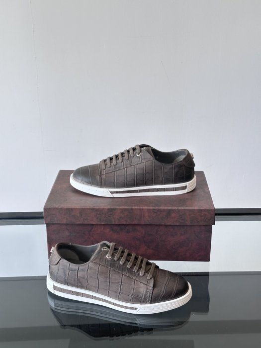 Кроссовки фото 4