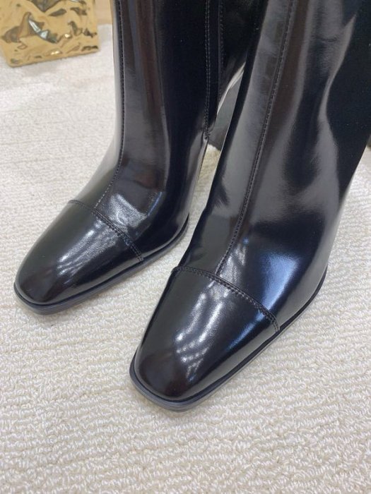Leather boots on stud фото 8