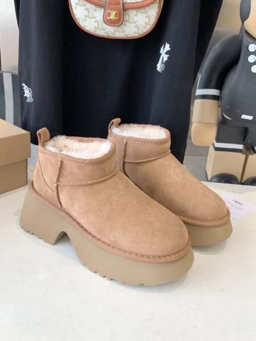 Ugg boots women's