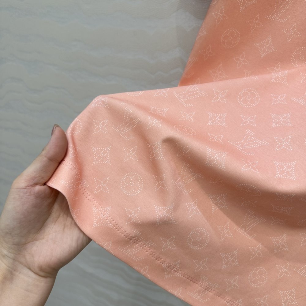 T-shirt women's фото 7