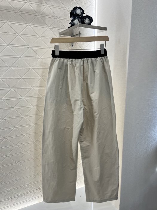 Брюки жіночі фото 2