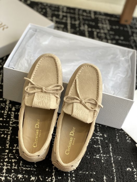 Лоферы женские фото 4