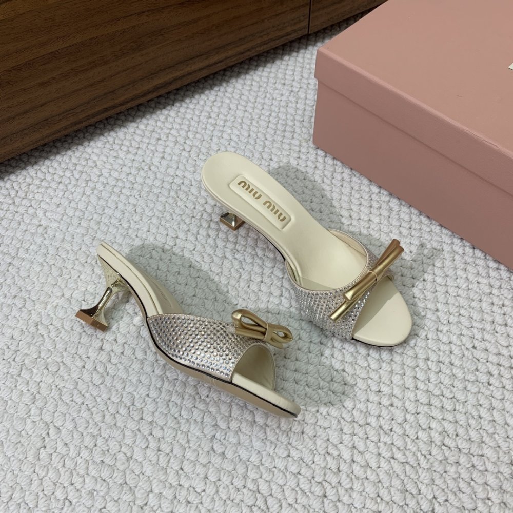 Босоніжки фото 5