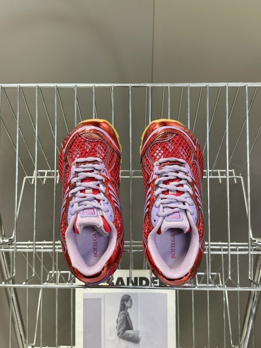 Кроссовки фото 6