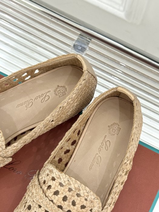 Туфли женские фото 8