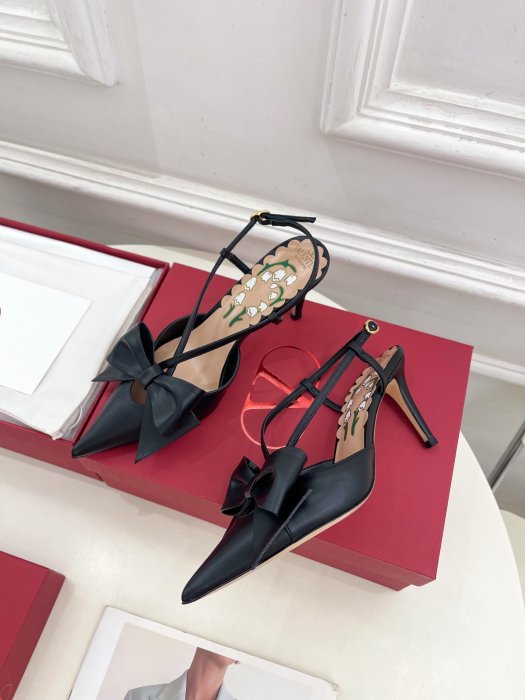 Босоножки фото 3