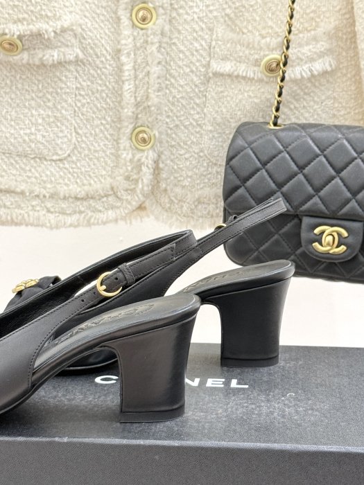 Босоножки фото 6