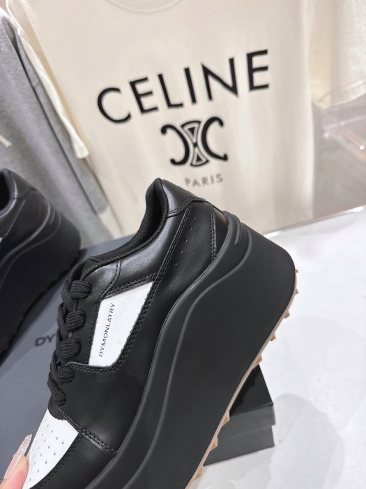 Кросівки фото 6