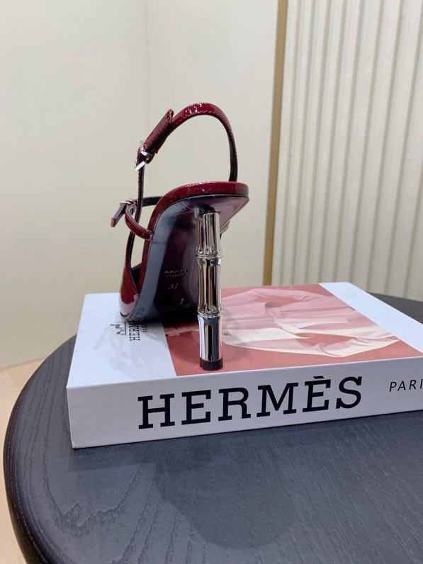 Босоножки фото 6