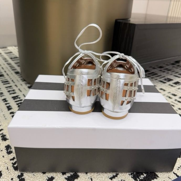 Туфлі жіночі фото 9