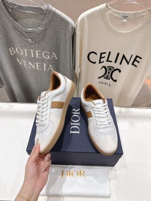 Кроссовки фото 3