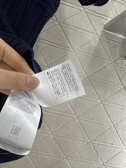 T-shirt women's фото 9