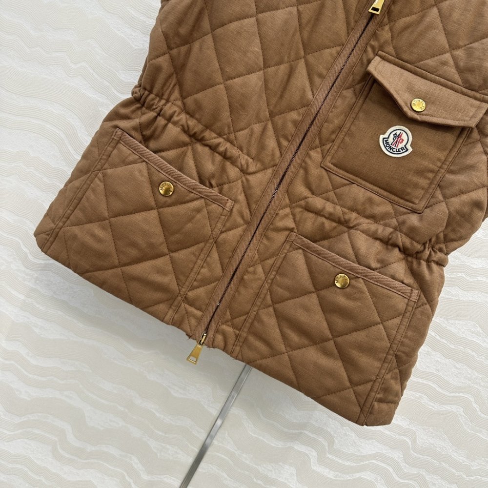 Vest female фото 4