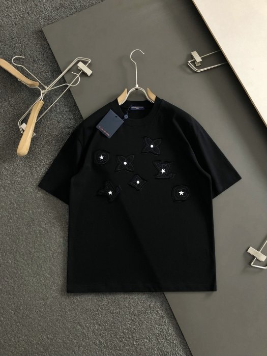 T-shirt men's