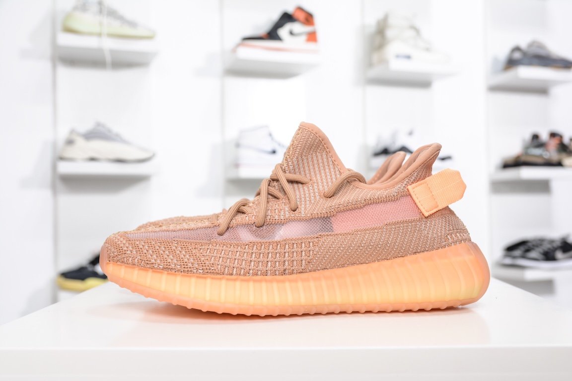 Кроссовки Yeezy Boost 350 V2 Clay - EG7490