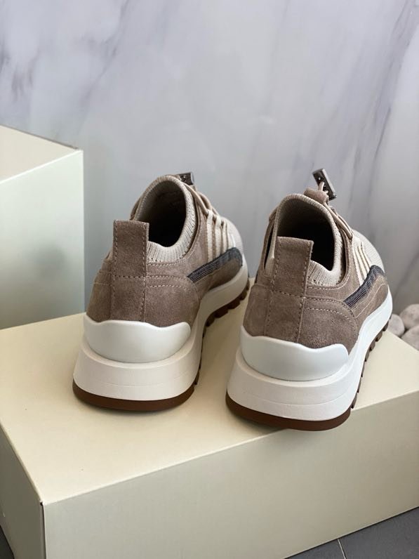 Кроссовки фото 6