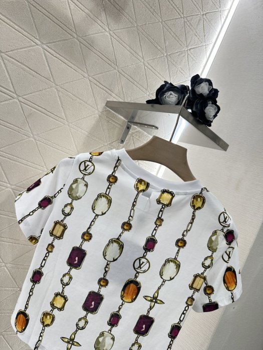 Футболка жіноча фото 4