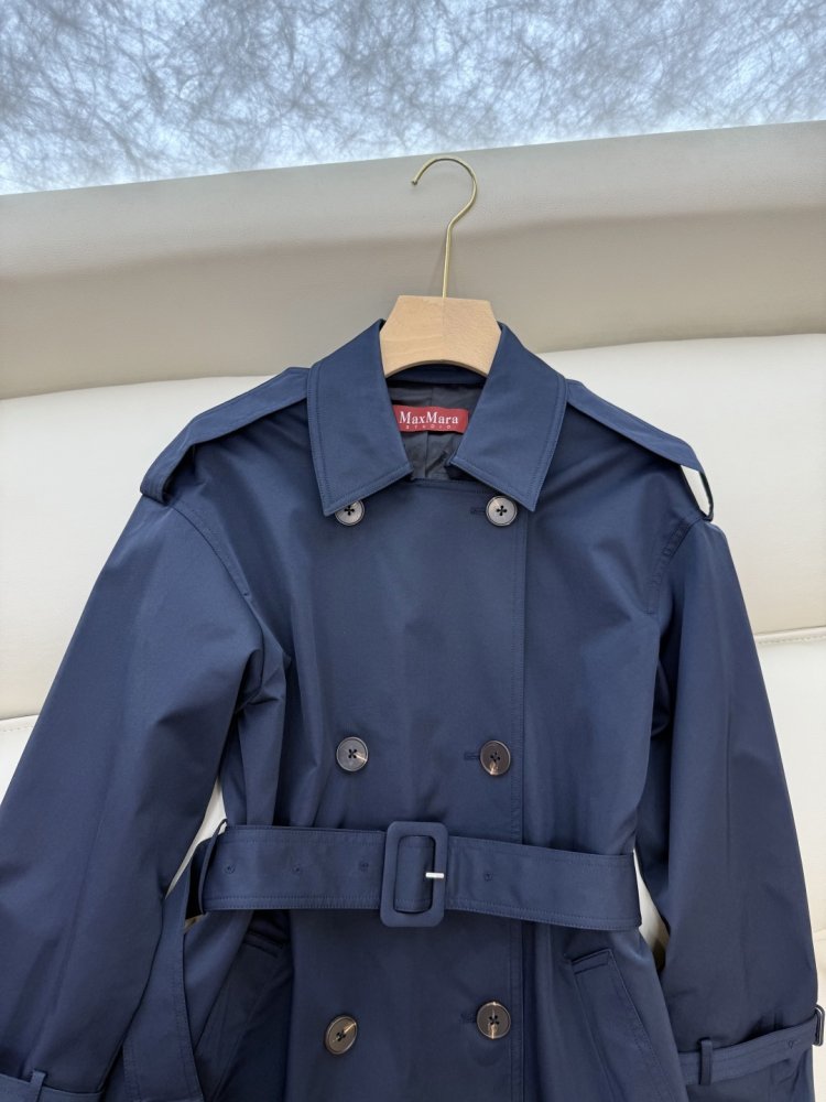 Trench female фото 6