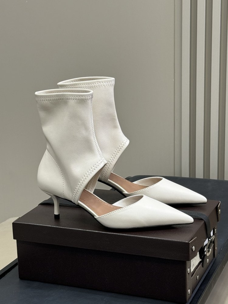 Туфли ботильоны на невысоком каблуке