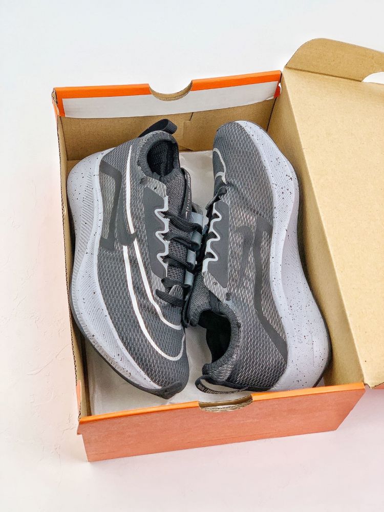 Sneakers Zoom Fly 4 CT2392-002