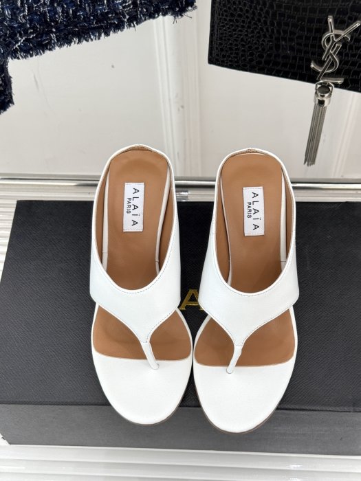 Босоножки фото 4