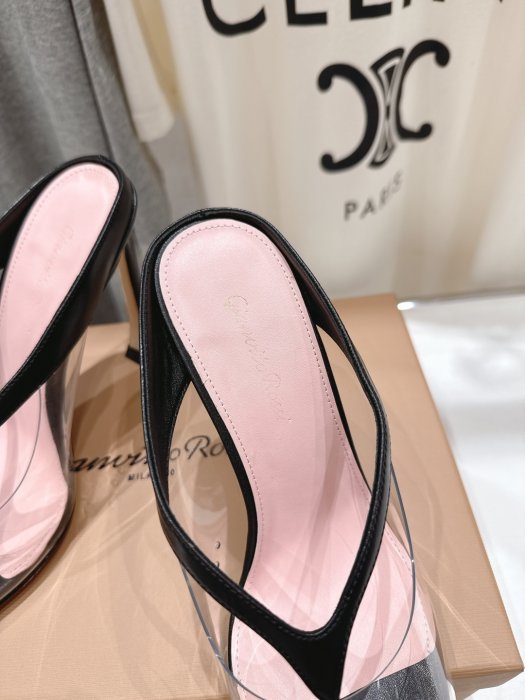 Босоніжки фото 6