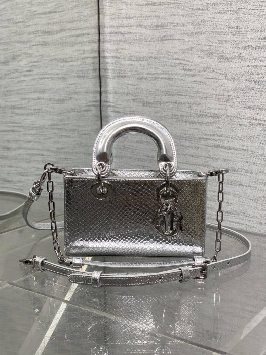 Сумка Lady Dior 16 см