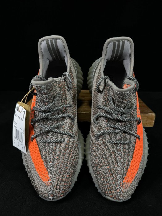 Кросівки Yeezy 350V2 фото 6