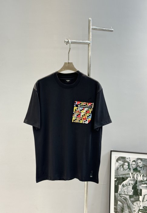 T-shirt men's фото 3