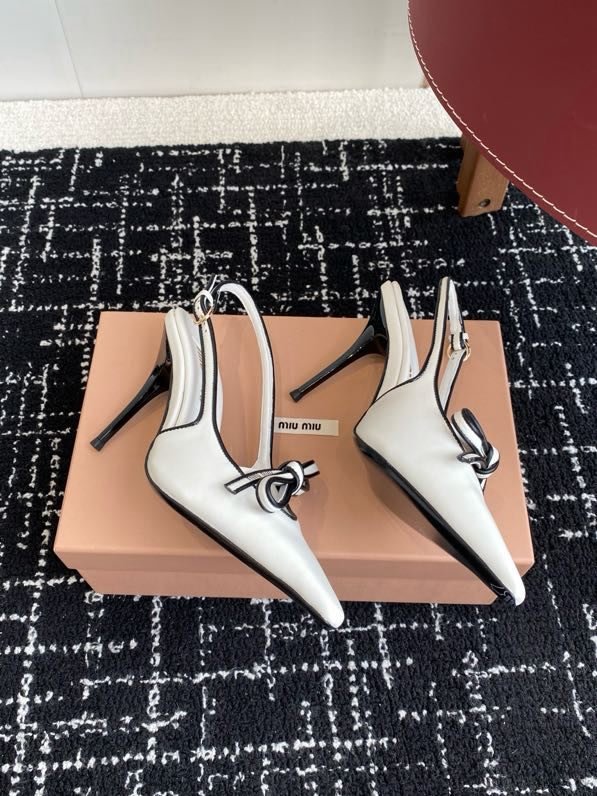 Босоножки фото 5