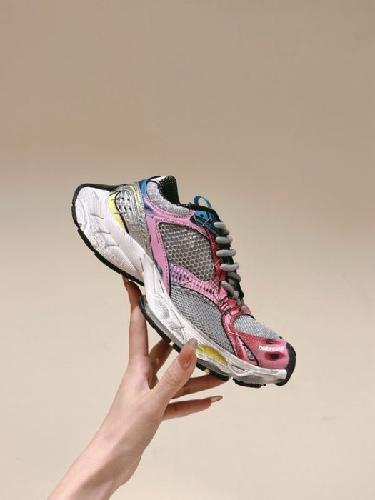 Кроссовки Balenciaga 3XL Runner фото 5