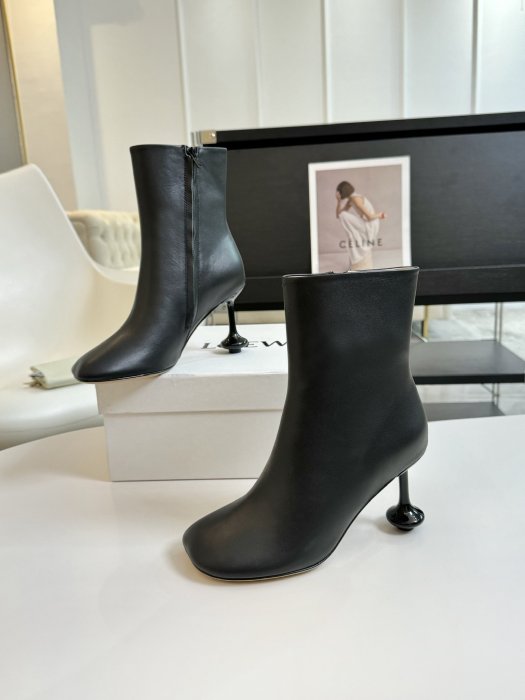 Ankle boots фото 6