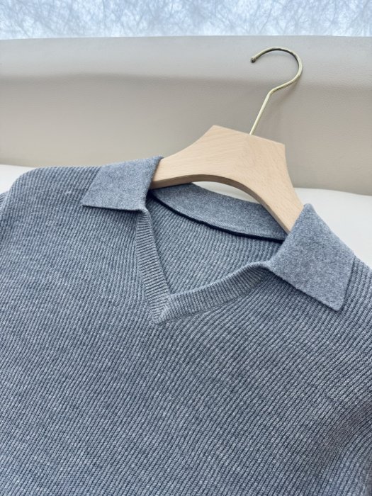 Футболка женская фото 7