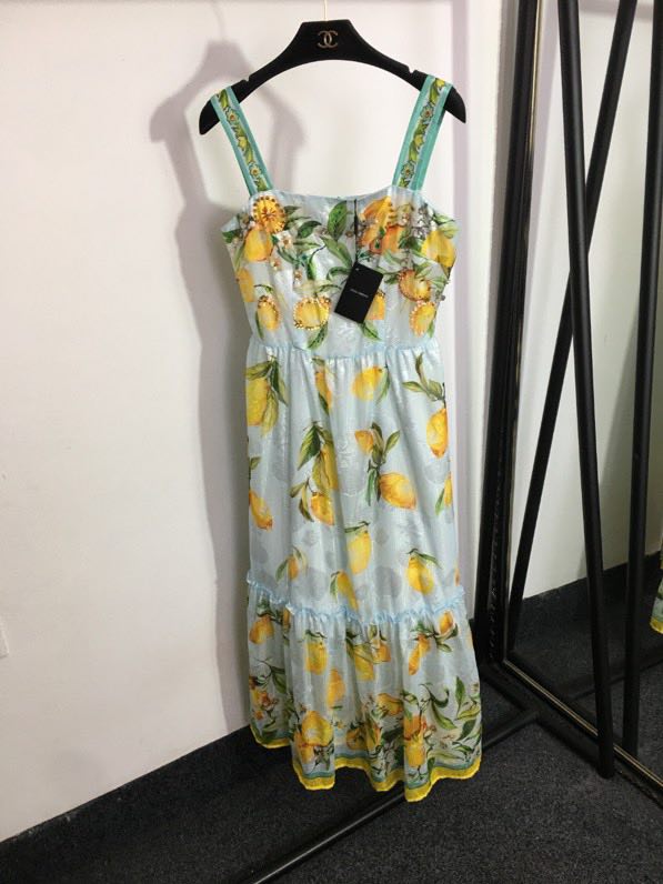 Bright dress on straps from print lemon