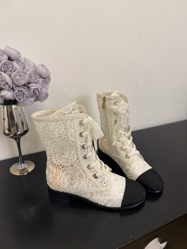 Ботинки женские