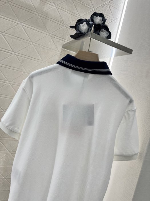 Футболка женская фото 4